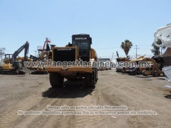 CAMION FUERA DE CARRETERA CAT D400E 0455-3